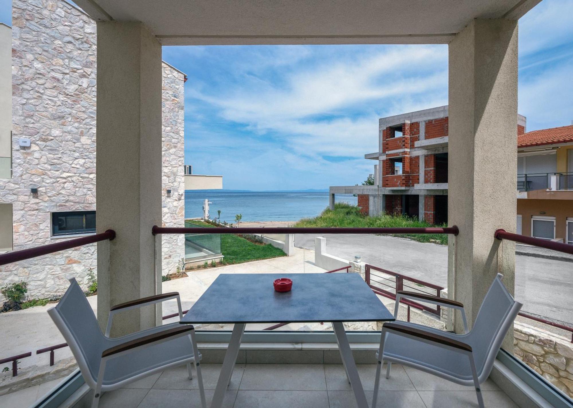 Elpiniki Luxury Rooms Неа-Потидеа Экстерьер фото