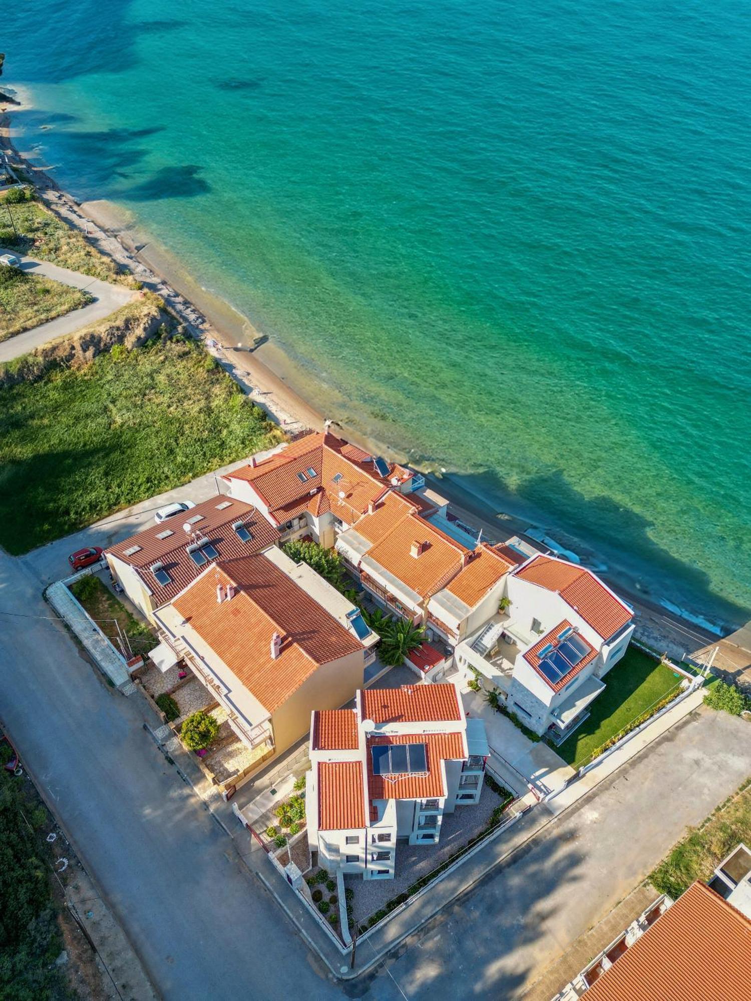 Elpiniki Luxury Rooms Неа-Потидеа Экстерьер фото